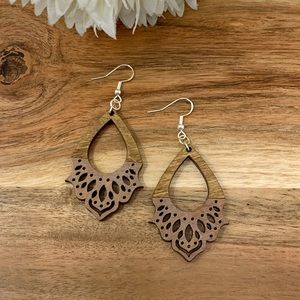 Western cut two-toned jeweled earrings